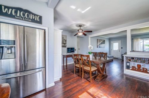 555 Prospect Ave, Riverside CA  92507-1720 exterior