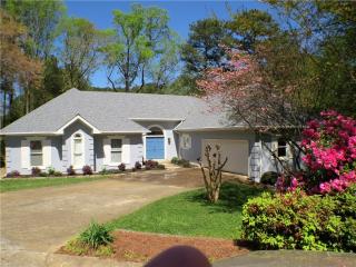 4770 Misty Lake Ct, Kennesaw, GA 30144-1586