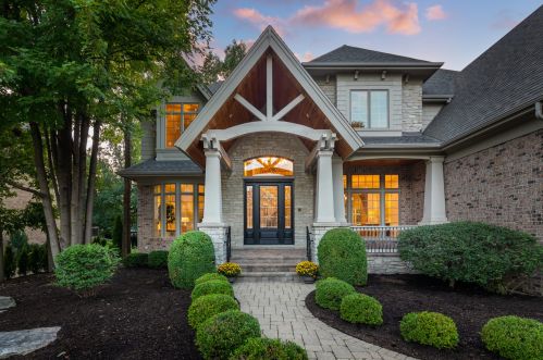1024 Caroline Ct, Naperville, IL 60565-3412