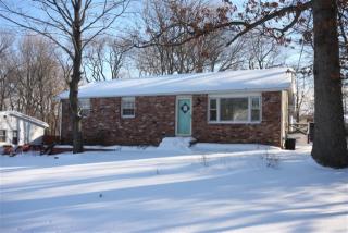 4 Charles St, Waterbury, CT 06708-3820