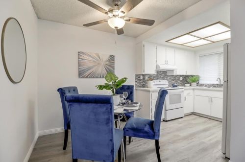 732 Sterling Dr, San Leandro CA 94578-4172 exterior