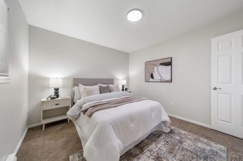 2040 Oakwood Ln, Pueblo CO  81005-2531 exterior