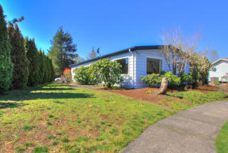 23831 Lake Dr, Bothell, WA 98021-8583