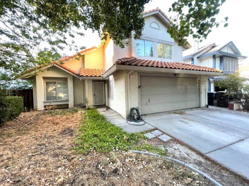 155 Alum Rock Ct, Tracy, CA 95376-1452