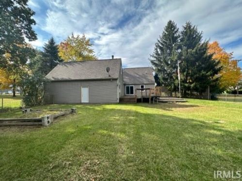 2806 Oakland Ave, Elkhart, IN 46517-1509