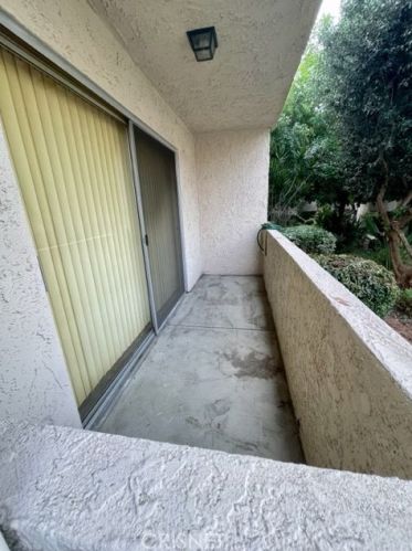 5055 Coldwater Canyon Ave, Van Nuys CA  91423-1671 exterior