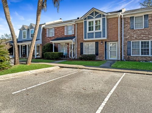 639 Baytree Cir, Mount Pleasant, SC 29464-3535