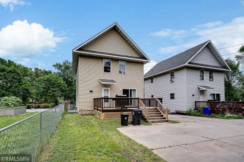 1061 Desoto St, Saint Paul MN  55130-3846 exterior