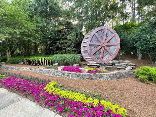 506 Chestnut Walk, Holly Springs GA  30114-7748 exterior