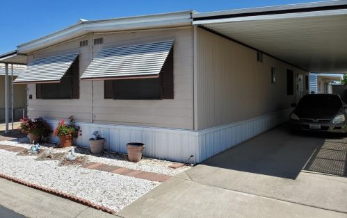 68 Calle Margarita, Elk Grove, CA 95624-2509