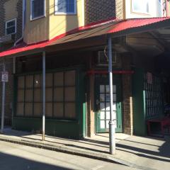 904 9th St, Philadelphia PA  19147-3995 exterior