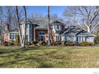 19 Lazy Brook Rd, Huntington, CT 06484-3460