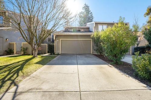 518 Clearview Dr, Los Gatos, CA 95032-1743