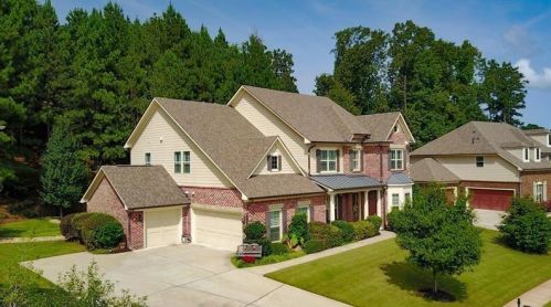 621 Oakbourne Way, Holly Springs, GA 30188-1859
