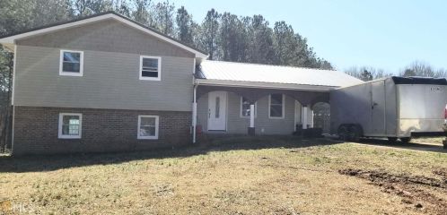 166 Red Oak Dr, Carrollton, GA 30117-9637