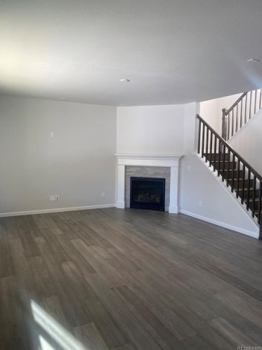 21624 Stanford Cir, Denver, CO 80015-1013