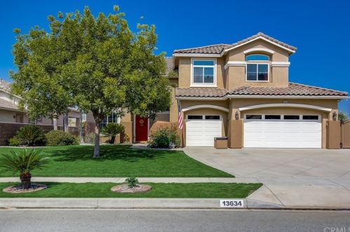13634 Canyon Crest Rd, Yucaipa, CA 92399-5824