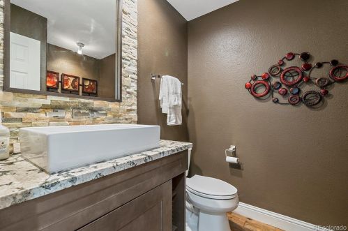 10345 Crestridge Ln, Englewood CO exterior