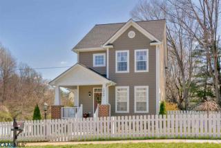 1009 Cottage Green Way, Charlottesville, VA 22903-1655