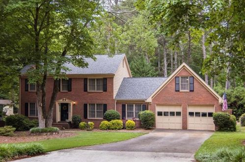 5311 Lanford Springs Ct, Lilburn, GA 30047-6553