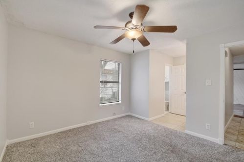 2302 Barton Skwy, Austin TX  78704-4704 exterior