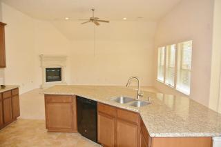 9422 Wheatfield Ln, Richmond TX  77469 exterior