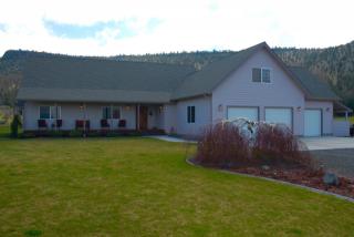 7000 Ochoco Creek Ln, Prineville, OR 97754-8921