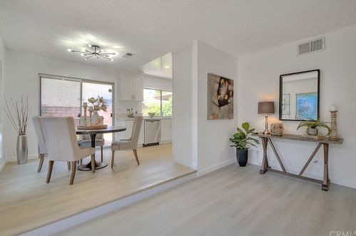 174 Oak Forest Cir, Glendora, CA 91741-3718