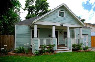 1203 Walton St, Houston TX  77009-3035 exterior