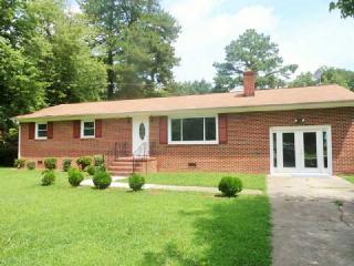 617 Ella Taylor Rd, Yorktown, VA 23692-3261