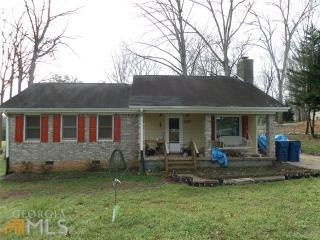 1204 Sunset Dr, Winder, GA 30680-4249