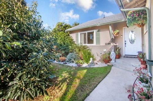 13011 Debby St, Van Nuys, CA 91401-3230