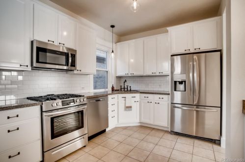 321 Downing St, Denver CO 80218-3919 exterior