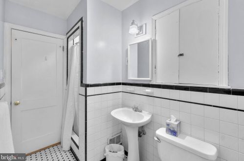 10512 Lorain Ave, Silver Spring MD 20901-2231 exterior