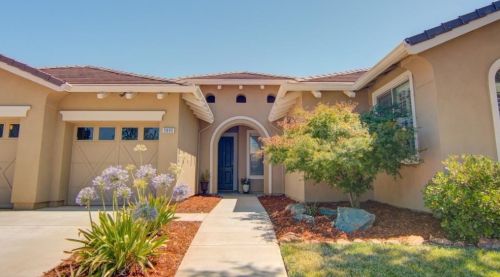 3995 Borderlands Dr, Rancho Cordova, CA 95742-7771