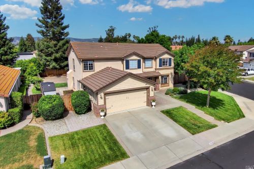 1000 Keystone Ct, Vacaville, CA 95687-4696