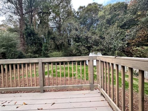 1379 Benteen Way, Atlanta GA  30315-3103 exterior