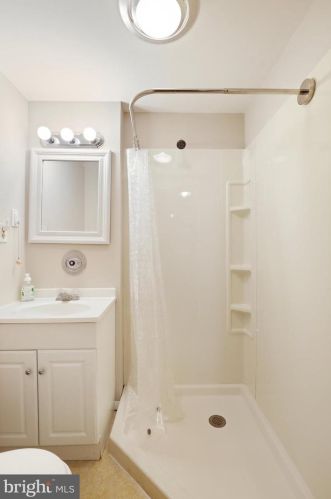 7302 Aspen Ct, Middletown MD  21769-7605 exterior