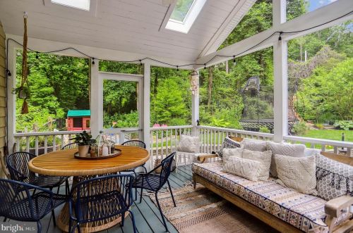 410 Old County Rd, Severna Park MD 21146-4655 exterior