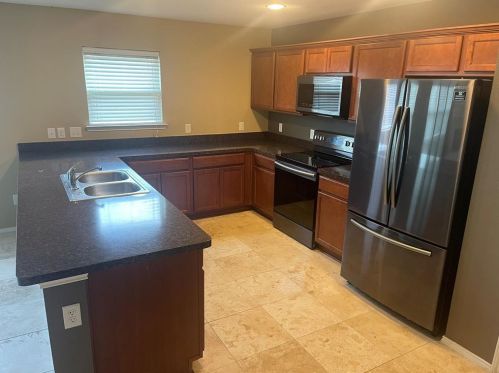 5509 Stone Meadow Ln, Fort Worth TX  76179-3735 exterior