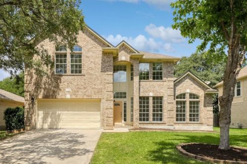 7128 Bending Oak Rd, Austin, TX 78749-1884