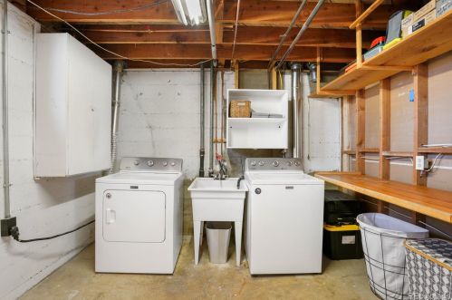 1650 Sperry St, Denver CO  80219 exterior