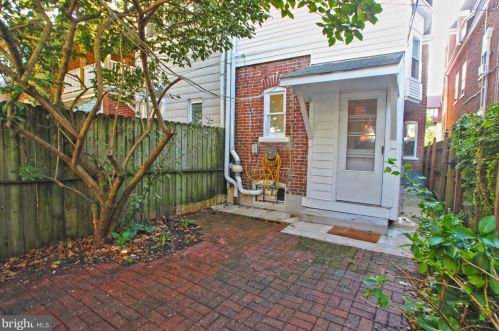 39 West St, Allentown PA  18102-4218 exterior
