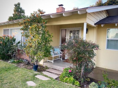 1611 Palm Ave, Orange, CA 92866-1228