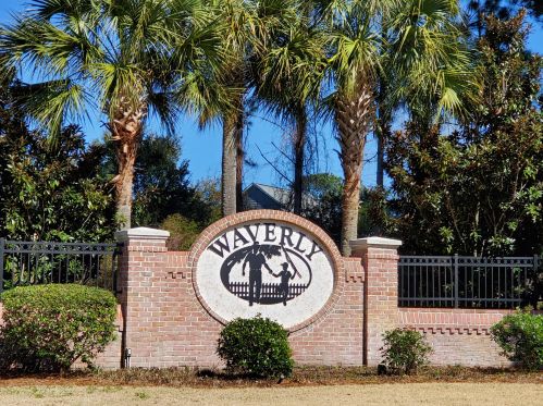 2824 Treadwell St, Mount Pleasant, SC 29466-9343