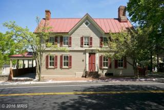 214 Cork St, Winchester, VA 22601-4136