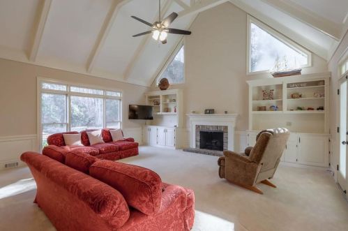 1775 Brandon Hall Dr, Atlanta GA  30350-3706 exterior