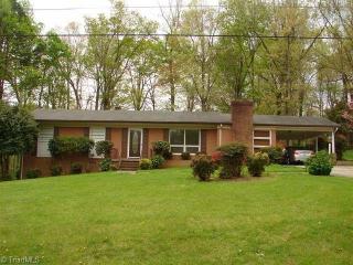623 Crystal Wood Rd, Asheboro, NC 27205-7825