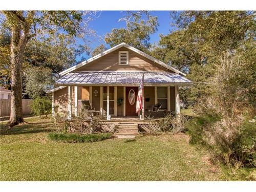 129 2 St, Ponchatoula LA  70454-2626 exterior