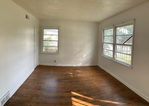 4846 Bonnie View Rd, Dallas TX  75216-7601 exterior